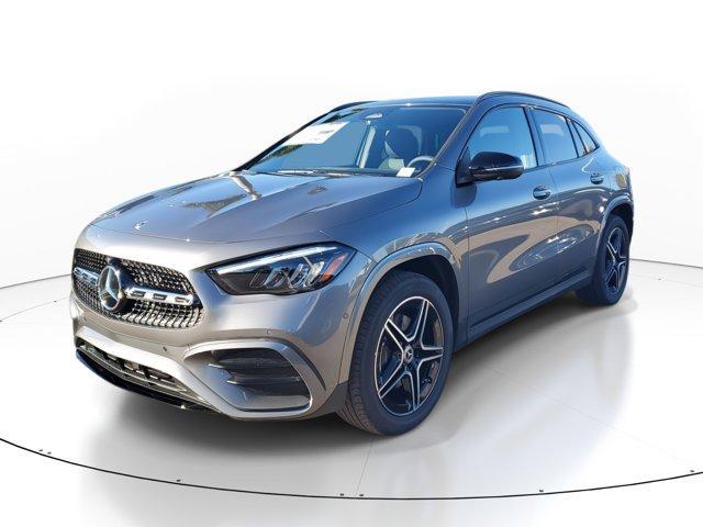 new 2025 Mercedes-Benz GLA 250 car, priced at $54,020