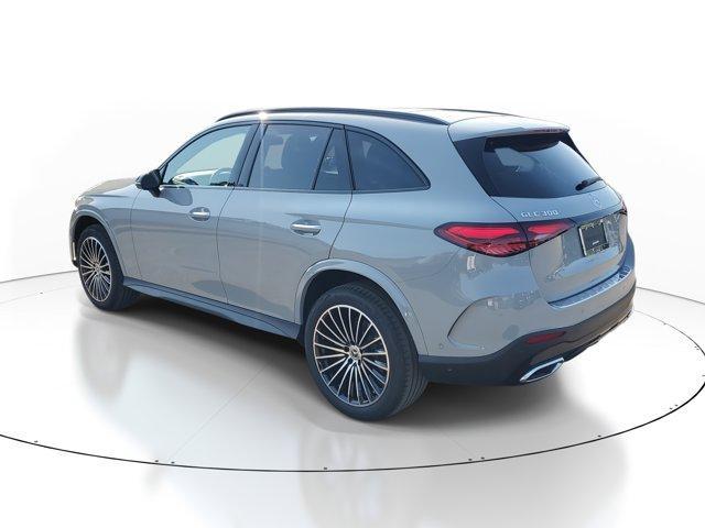 new 2025 Mercedes-Benz GLC 300 car, priced at $60,565