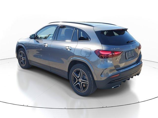 new 2025 Mercedes-Benz GLA 250 car, priced at $53,490