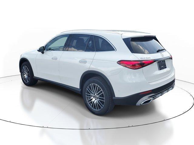 new 2025 Mercedes-Benz GLC 300 car, priced at $51,035