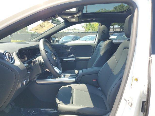 new 2025 Mercedes-Benz GLA 250 car, priced at $46,680