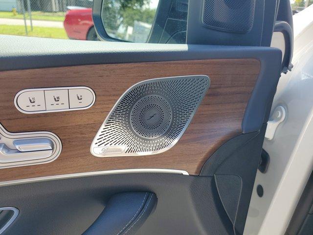 new 2025 Mercedes-Benz GLS 450 car, priced at $95,480