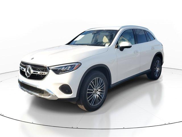 new 2025 Mercedes-Benz GLC 300 car, priced at $51,035