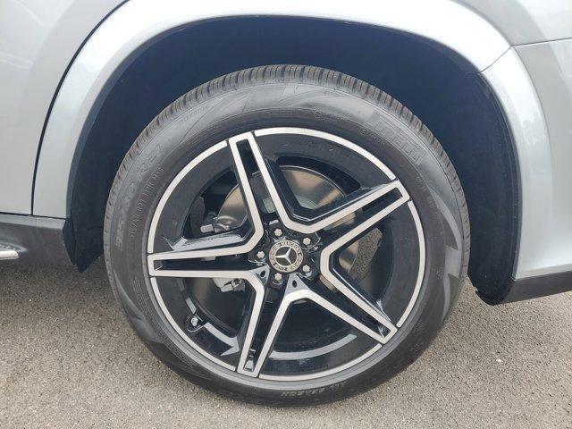 new 2026 Mercedes-Benz GLS 450 car, priced at $96,395