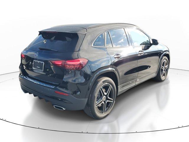 new 2025 Mercedes-Benz GLA 250 car, priced at $55,570