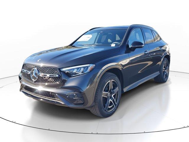 new 2025 Mercedes-Benz GLC 300 car, priced at $58,985