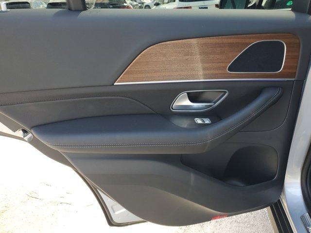 used 2025 Mercedes-Benz GLE 350 car, priced at $62,000