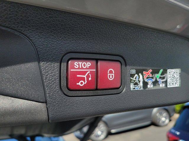 new 2026 Mercedes-Benz GLS 580 car, priced at $126,150