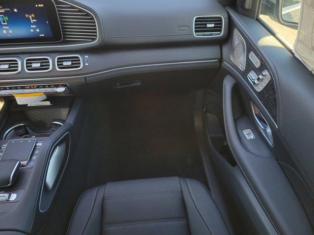 new 2026 Mercedes-Benz GLS 580 car, priced at $126,150