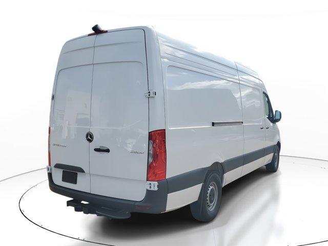 new 2025 Mercedes-Benz Sprinter 2500 car, priced at $59,417