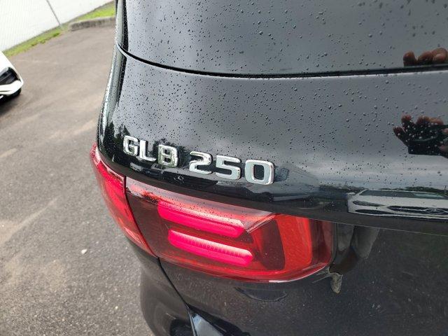 new 2025 Mercedes-Benz GLB 250 car, priced at $47,145