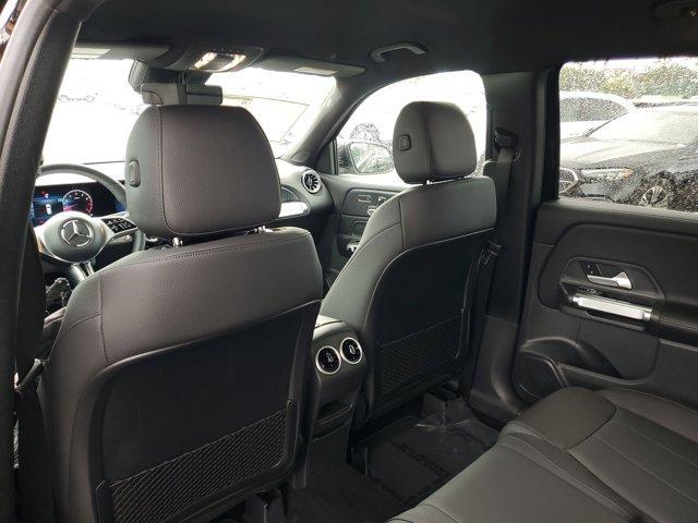 new 2025 Mercedes-Benz GLB 250 car, priced at $47,145