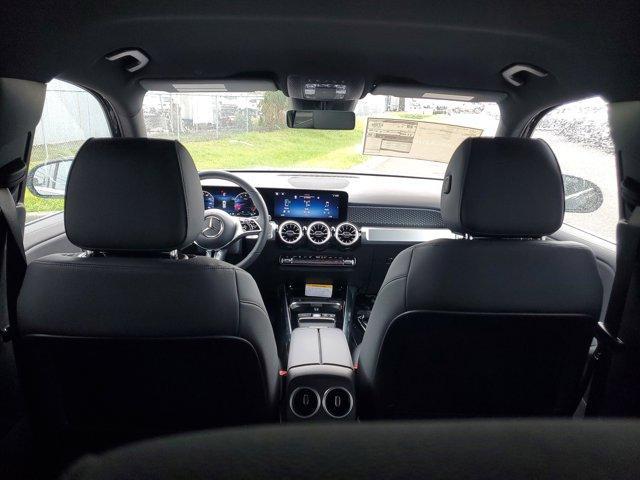 new 2025 Mercedes-Benz GLB 250 car, priced at $47,145