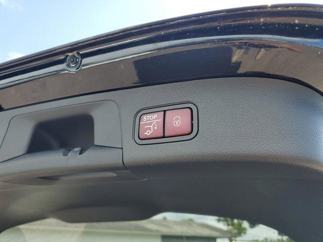 new 2025 Mercedes-Benz GLA 250 car, priced at $45,845