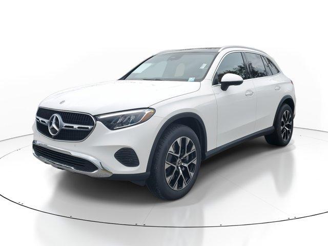 new 2025 Mercedes-Benz GLC 350e car, priced at $66,370