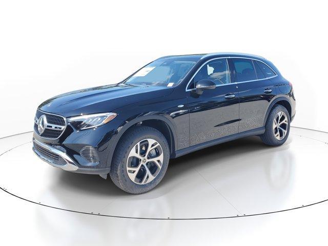 new 2025 Mercedes-Benz GLC 350e car, priced at $61,085