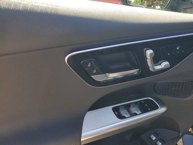 new 2025 Mercedes-Benz GLC 350e car, priced at $61,085