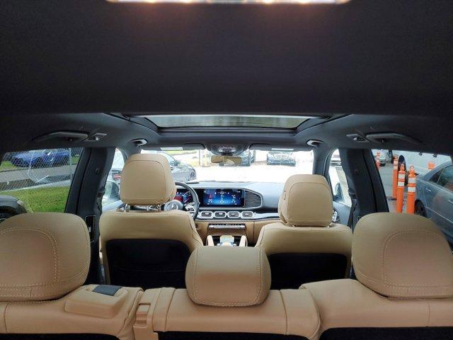 new 2025 Mercedes-Benz GLS 450 car, priced at $105,070