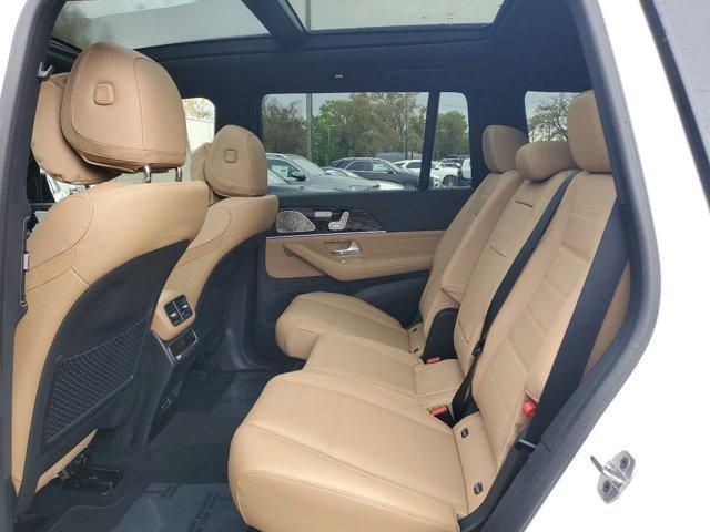 new 2025 Mercedes-Benz GLS 450 car, priced at $105,070