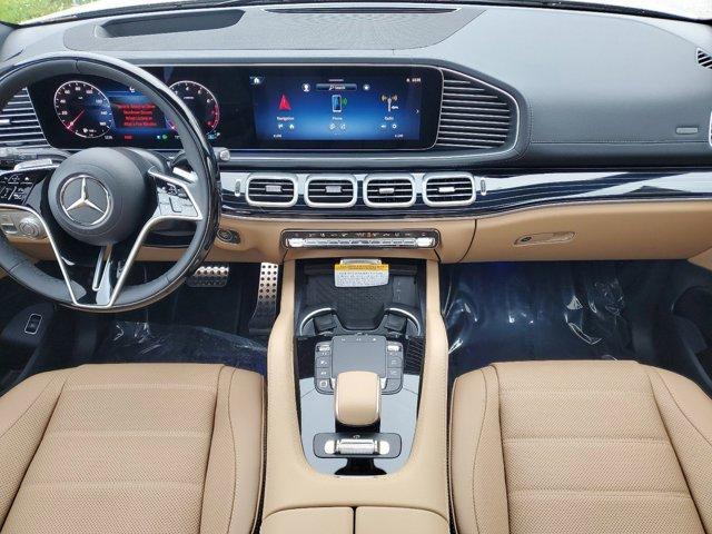 new 2025 Mercedes-Benz GLS 450 car, priced at $105,070
