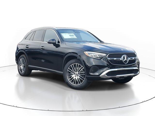 new 2025 Mercedes-Benz GLC 300 car, priced at $51,415