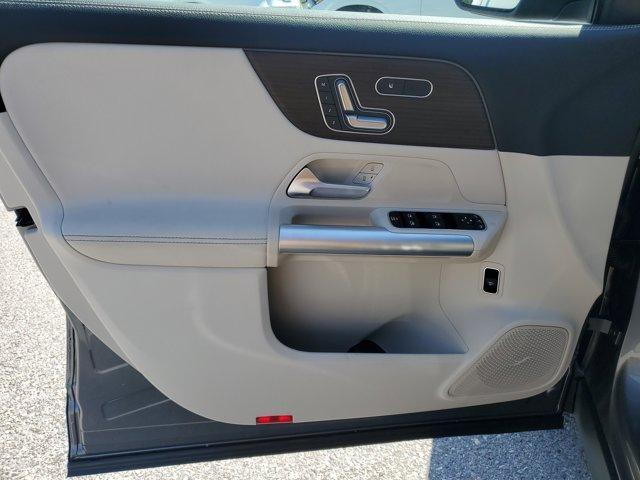 used 2025 Mercedes-Benz GLA 250 car, priced at $41,855