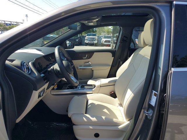 used 2025 Mercedes-Benz GLA 250 car, priced at $41,855