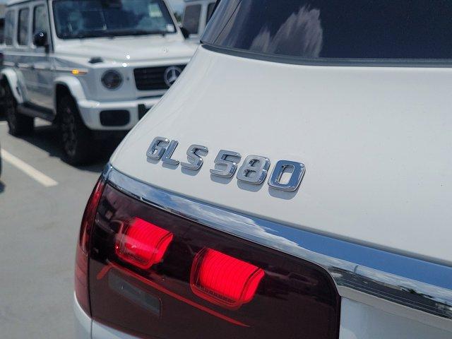 new 2025 Mercedes-Benz GLS 580 car, priced at $117,695
