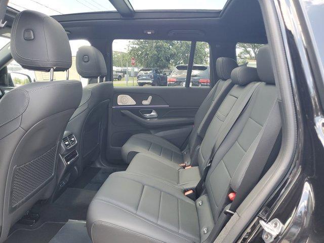 new 2025 Mercedes-Benz GLS 450 car, priced at $97,415