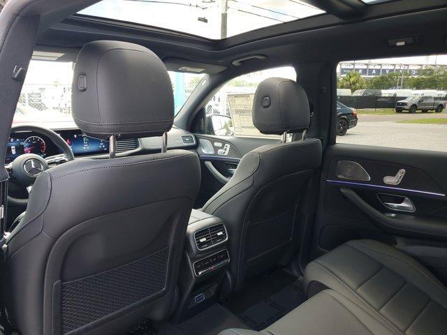 new 2025 Mercedes-Benz GLS 450 car, priced at $97,415