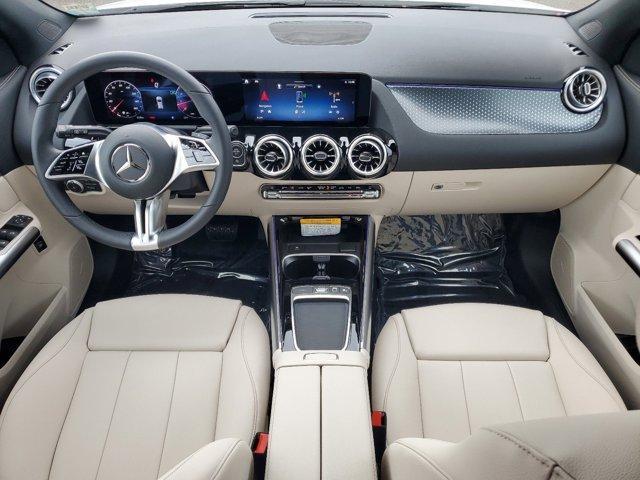 new 2025 Mercedes-Benz GLA 250 car, priced at $45,845