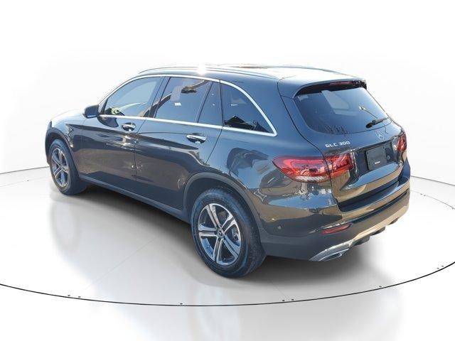 used 2021 Mercedes-Benz GLC 300 car, priced at $31,089