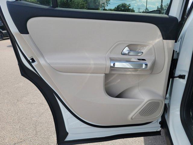 new 2025 Mercedes-Benz GLB 250 car, priced at $47,145