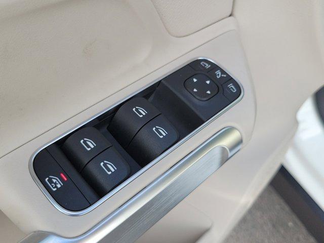 new 2025 Mercedes-Benz GLB 250 car, priced at $47,145