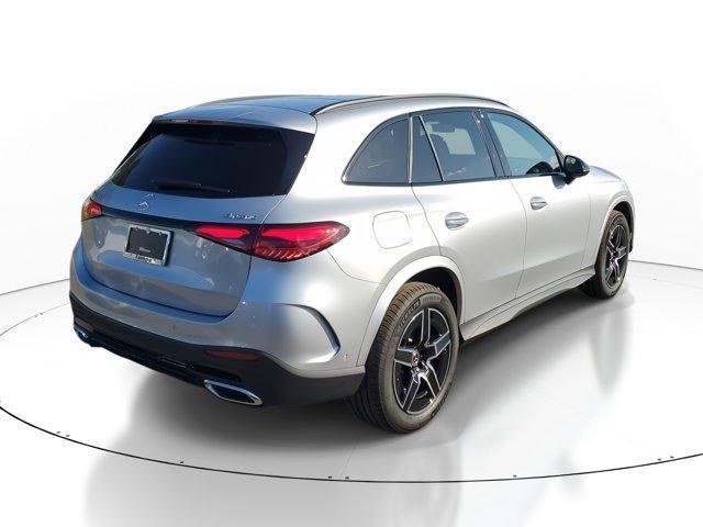 new 2025 Mercedes-Benz GLC 300 car, priced at $57,085