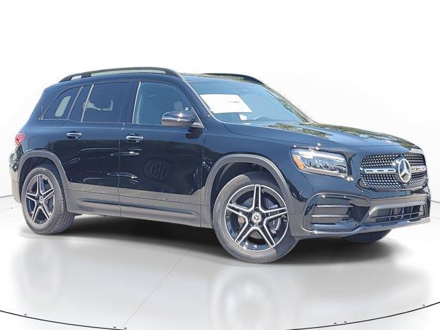 new 2025 Mercedes-Benz GLB 250 car, priced at $50,445