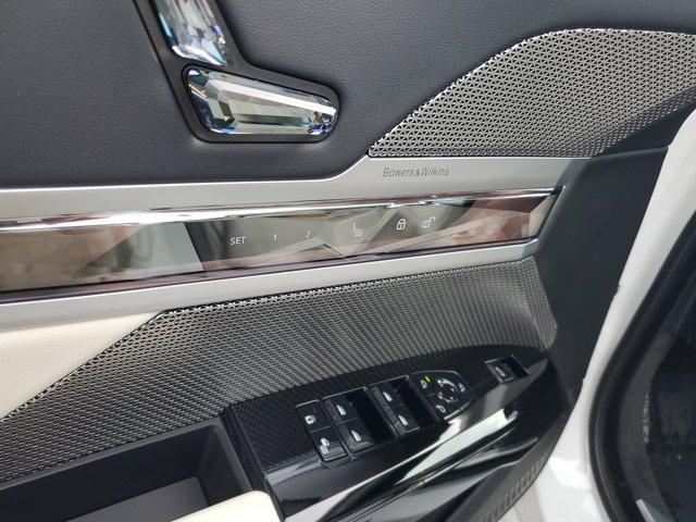 used 2023 BMW i7 car, priced at $72,995