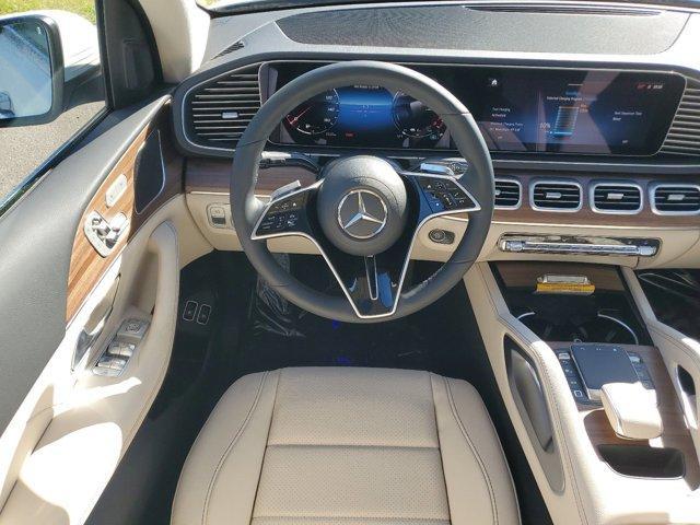new 2025 Mercedes-Benz GLE 450e car, priced at $76,710