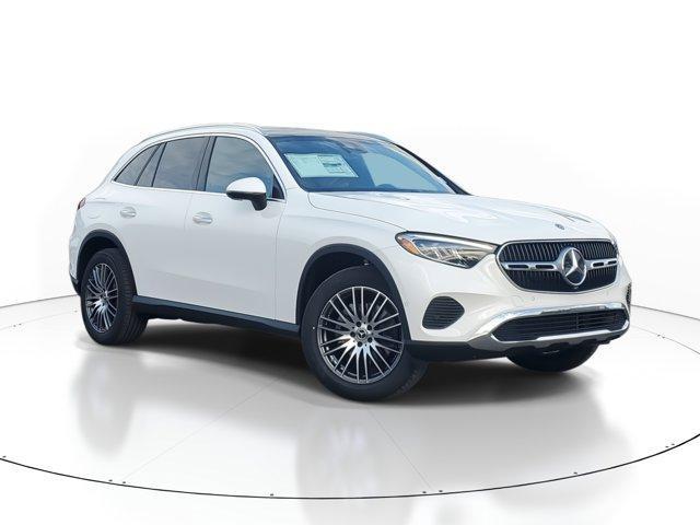 new 2025 Mercedes-Benz GLC 300 car, priced at $52,535