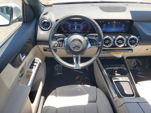 new 2025 Mercedes-Benz GLA 250 car, priced at $44,345