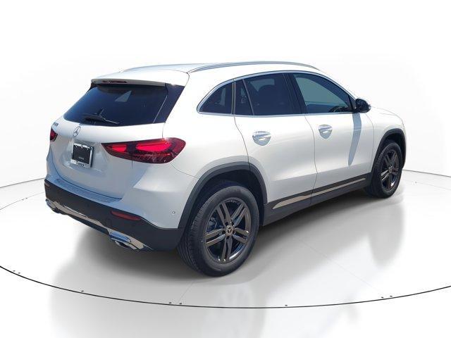 new 2025 Mercedes-Benz GLA 250 car, priced at $44,345