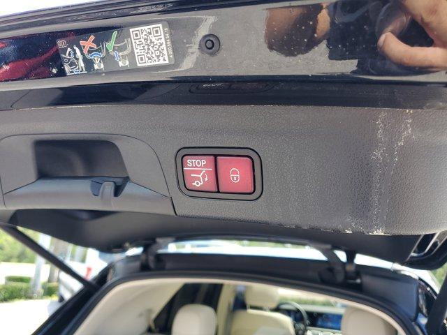 used 2024 Mercedes-Benz GLE 450 Plug-In Hybrid car, priced at $61,000