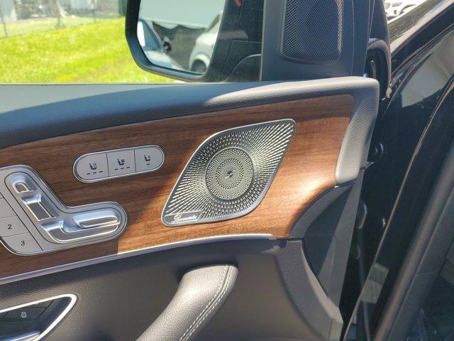 new 2025 Mercedes-Benz GLE 450 car, priced at $80,145