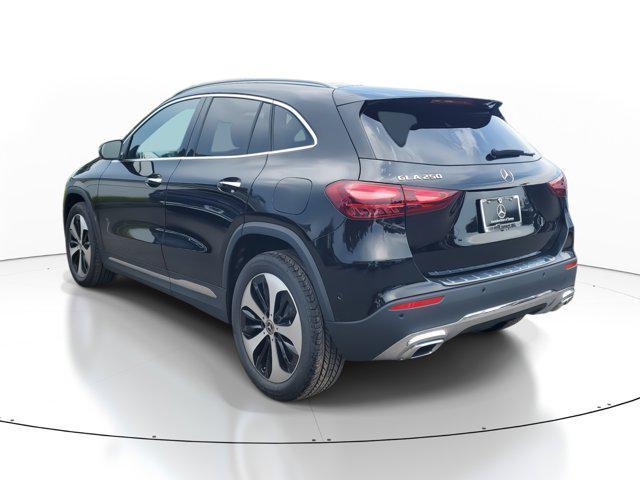 new 2025 Mercedes-Benz GLA 250 car, priced at $49,920