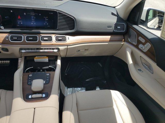 new 2025 Mercedes-Benz GLS 450 car, priced at $96,815