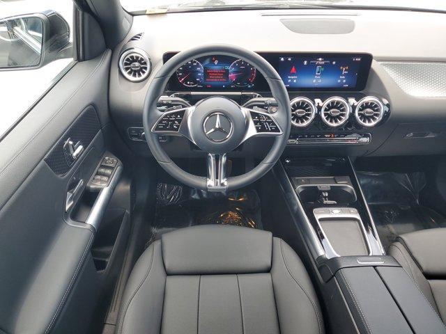 used 2025 Mercedes-Benz GLA 250 car, priced at $40,800
