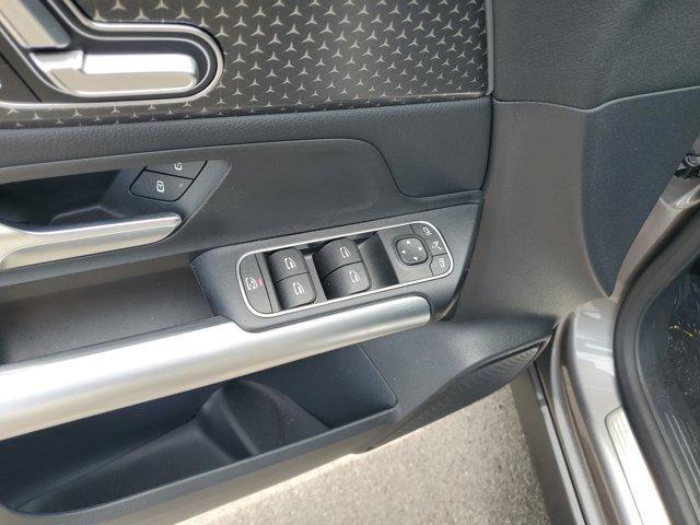 used 2025 Mercedes-Benz GLA 250 car, priced at $39,400