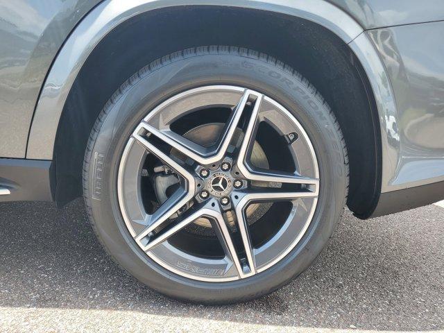 new 2025 Mercedes-Benz GLS 450 car, priced at $95,685