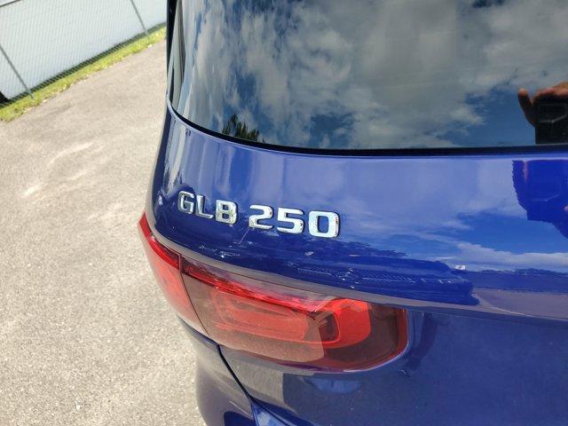 used 2021 Mercedes-Benz GLB 250 car, priced at $30,142