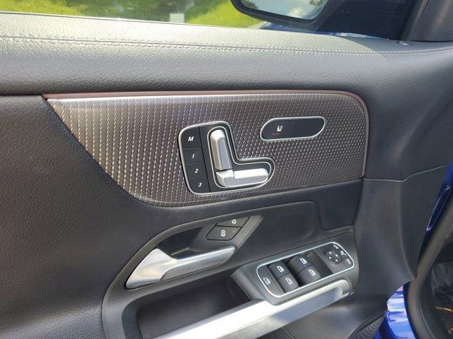 used 2021 Mercedes-Benz GLB 250 car, priced at $30,142